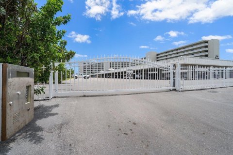 Copropriété à vendre à Lake Park, Floride: 2 chambres, 122.26 m2 № 1179544 - photo 2