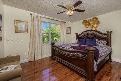 Casa en venta en Miramar, Florida, 5 dormitorios, 281.87 m2 № 1226114 - foto 18