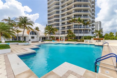 Copropriété à vendre à Aventura, Floride: 3 chambres, 260.13 m2 № 1101504 - photo 10