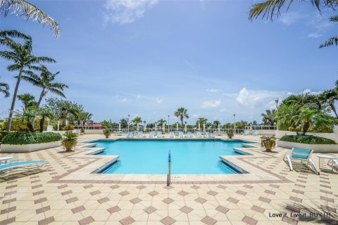 Copropriété à vendre à Aventura, Floride: 3 chambres, 260.13 m2 № 1101504 - photo 3