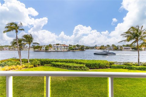 Copropriété à vendre à Aventura, Floride: 3 chambres, 260.13 m2 № 1101504 - photo 12