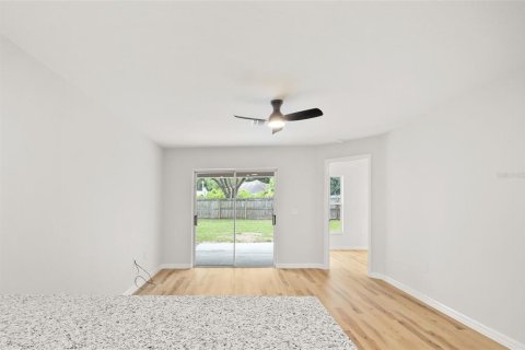 Adosado en venta en Eustis, Florida, 3 dormitorios, 106.37 m2 № 1364413 - foto 9