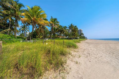 Terrain à vendre à Fort Lauderdale, Floride № 573821 - photo 12