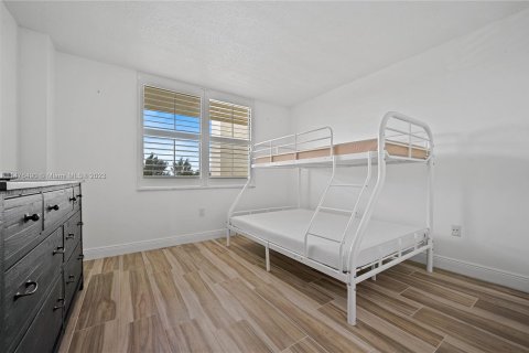 Condominio en venta en Jensen Beach, Florida, 2 dormitorios, 95.04 m2 № 807396 - foto 15