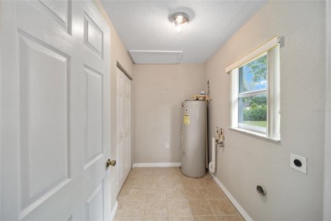 Commercial property in Ocala, Florida 4 bedrooms, 200.48 sq.m. № 1315287 - photo 30