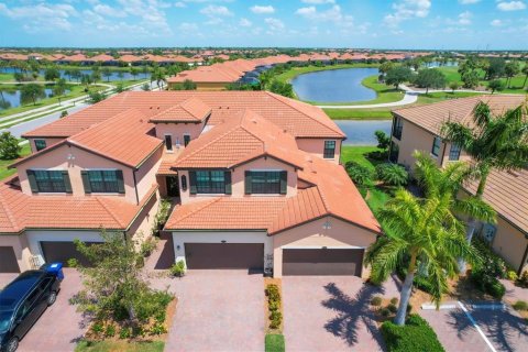 Condominio en venta en Venice, Florida, 3 dormitorios, 161.37 m2 № 1403163 - foto 1