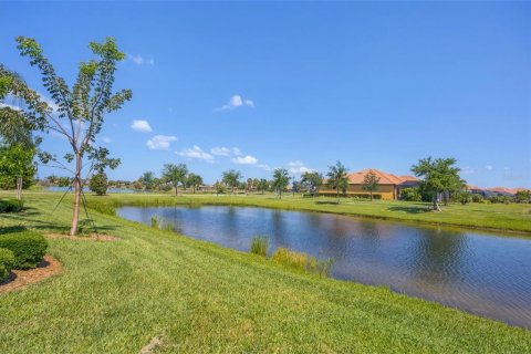 Condominio en venta en Venice, Florida, 3 dormitorios, 161.37 m2 № 1403163 - foto 19