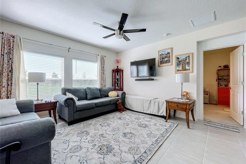 Casa en venta en Groveland, Florida, 3 dormitorios, 139.35 m2 № 1403158 - foto 13