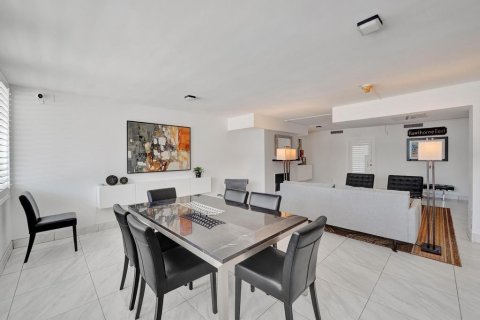 Copropriété à vendre à Fort Lauderdale, Floride: 2 chambres, 95.22 m2 № 1224627 - photo 6