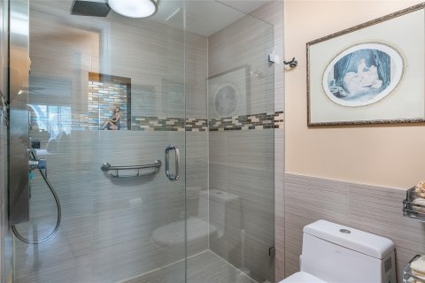 Condo in Sunrise, Florida, 2 bedrooms  № 1224628 - photo 11