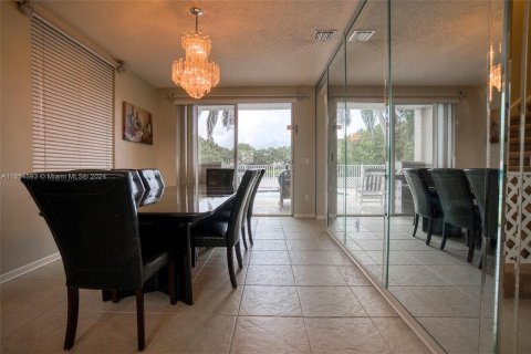 Casa en venta en Lake Worth, Florida, 5 dormitorios, 283.72 m2 № 1362388 - foto 16