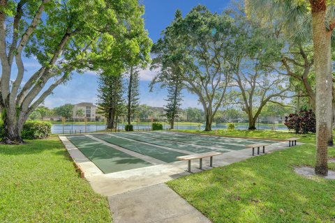 Condominio en venta en Coconut Creek, Florida, 2 dormitorios, 99.59 m2 № 1229291 - foto 13