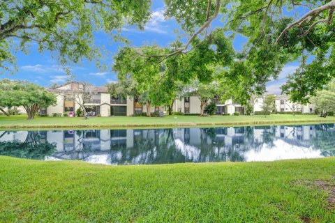 Copropriété à vendre à Coconut Creek, Floride: 2 chambres, 99.59 m2 № 1229291 - photo 28