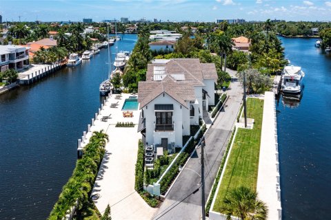 Villa ou maison à vendre à Fort Lauderdale, Floride: 6 chambres, 560.76 m2 № 1177289 - photo 3