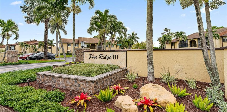 Condo in Greenacres, Florida, 2 bedrooms  № 1435195