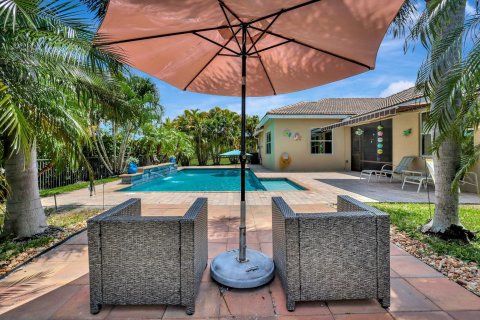 Villa ou maison à vendre à Wellington, Floride: 4 chambres, 248.14 m2 № 1142359 - photo 20