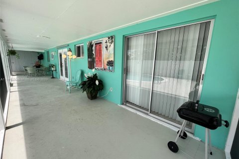 Villa ou maison à vendre à Lehigh Acres, Floride: 3 chambres, 150.87 m2 № 847978 - photo 19