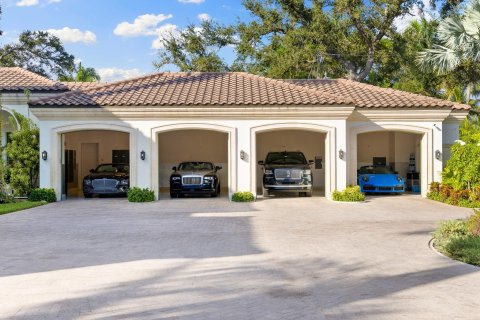 Villa ou maison à vendre à Fort Myers, Floride: 7 chambres, 1215.44 m2 № 860983 - photo 10