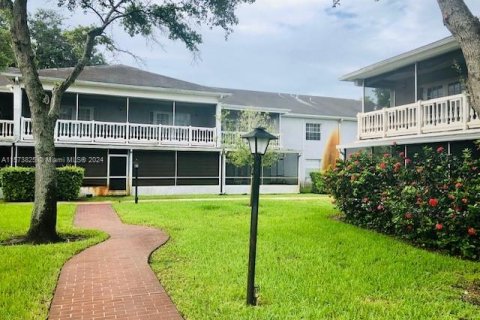 Condominio en venta en Davie, Florida, 2 dormitorios, 105.91 m2 № 1136027 - foto 2