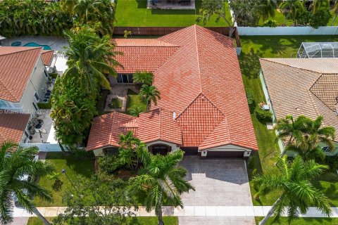 Villa ou maison à vendre à Miramar, Floride: 4 chambres, 255.39 m2 № 1367209 - photo 9