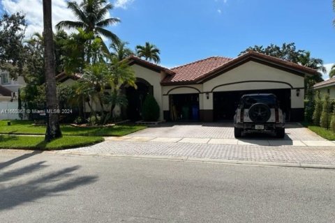 Villa ou maison à vendre à Miramar, Floride: 4 chambres, 255.39 m2 № 1367209 - photo 3