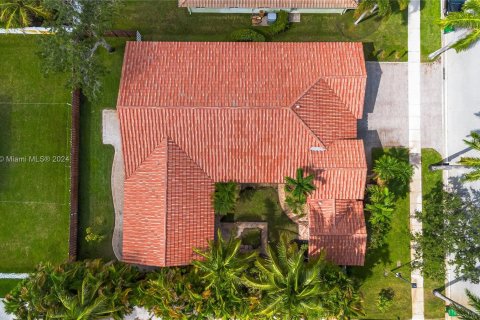 Villa ou maison à vendre à Miramar, Floride: 4 chambres, 255.39 m2 № 1367209 - photo 8