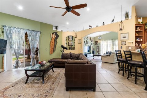 Casa en venta en Miramar, Florida, 4 dormitorios, 255.39 m2 № 1367209 - foto 16