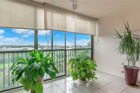 Condominio en venta en Pompano Beach, Florida, 2 dormitorios, 113.53 m2 № 986516 - foto 20