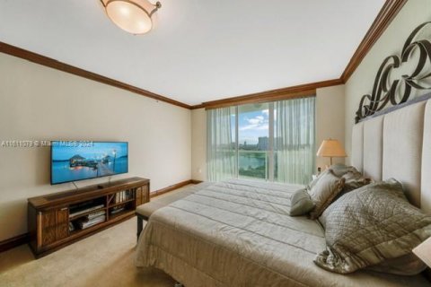 Condo in Aventura, Florida, 2 bedrooms  № 1233292 - photo 25