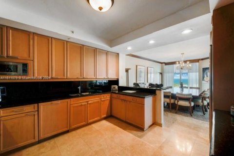 Copropriété à vendre à Aventura, Floride: 2 chambres, 276.85 m2 № 1233292 - photo 18