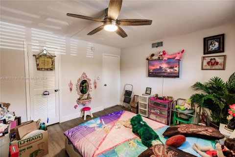 Condominio en venta en Pembroke Pines, Florida, 2 dormitorios, 108.7 m2 № 1232423 - foto 18