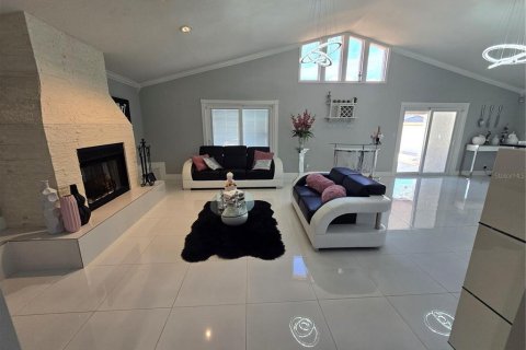 Casa en venta en Tampa, Florida, 4 dormitorios, 260.13 m2 № 1399214 - foto 8