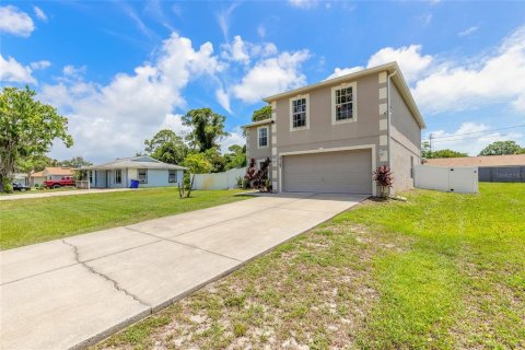 Villa ou maison à vendre à Edgewater, Floride: 4 chambres, 243.03 m2 № 1249043 - photo 2