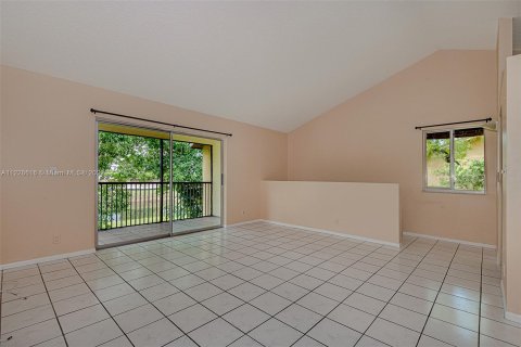 Condominio en venta en Oakland Park, Florida, 2 dormitorios, 107.77 m2 № 13756 - foto 4