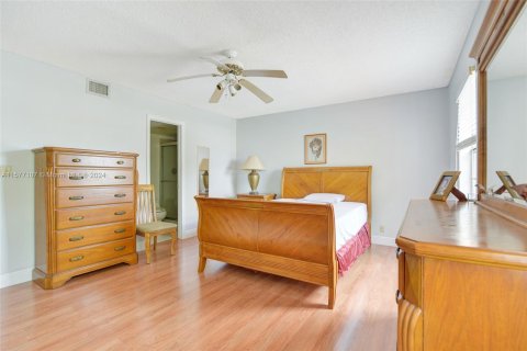 Touwnhouse à vendre à Sunrise, Floride: 3 chambres, 146.79 m2 № 1147327 - photo 15