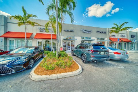 Купить коммерческую недвижимость в Купер-Сити, Флорида № 1147290 - фото 20