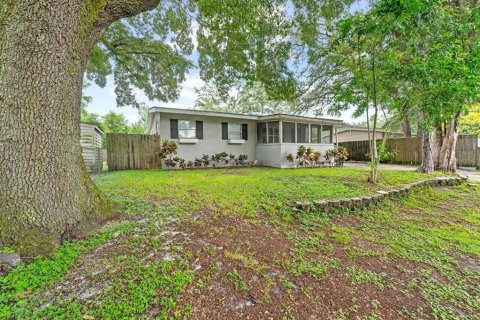 Villa ou maison à vendre à Tampa, Floride: 3 chambres, 101.08 m2 № 1302215 - photo 1