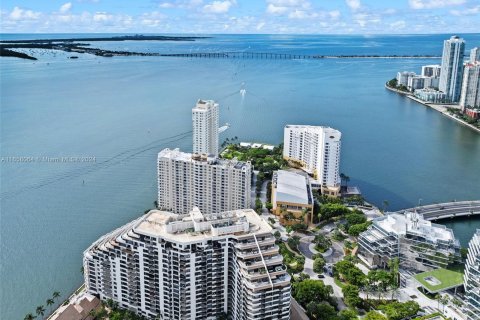 Copropriété à vendre à Miami, Floride: 2 chambres, 112.78 m2 № 1367244 - photo 19