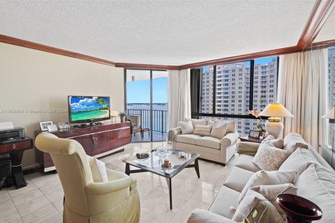 Condominio en venta en Miami, Florida, 2 dormitorios, 112.78 m2 № 1367244 - foto 1