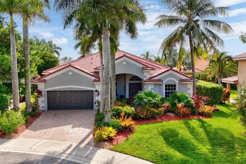 Villa ou maison à vendre à Weston, Floride: 5 chambres, 283.44 m2 № 1367245 - photo 1