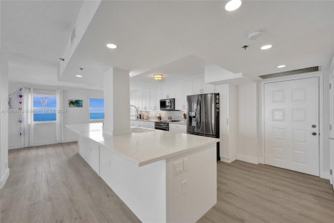 Copropriété à vendre à Hollywood, Floride: 3 chambres, 184.88 m2 № 1367282 - photo 5