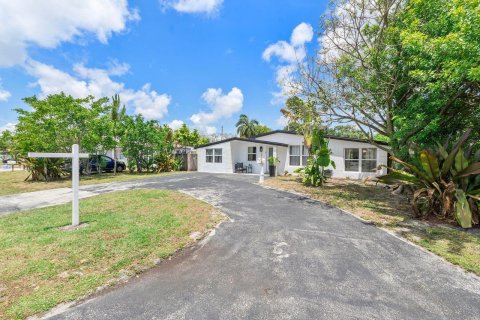 House in Oakland Park, Florida 3 bedrooms, 122.35 sq.m. № 1160372 - photo 26