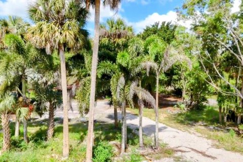 Terrain à vendre à Loxahatchee Groves, Floride № 1160371 - photo 1