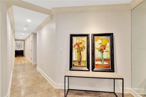Condominio en venta en Tampa, Florida, 3 dormitorios, 311.22 m2 № 213967 - foto 28