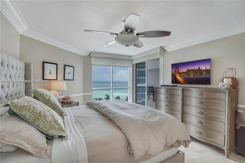 Copropriété à vendre à Miami Beach, Floride: 2 chambres, 114.27 m2 № 1147245 - photo 5