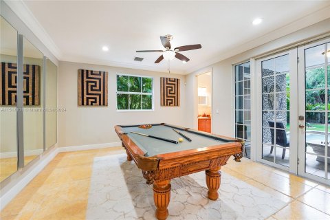 Villa ou maison à vendre à Miami Shores, Floride: 5 chambres, 259.75 m2 № 962140 - photo 19