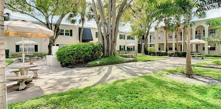 Condo à Tampa, Floride, 2 chambres  № 1364484