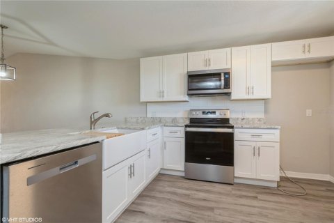 Condo in Punta Gorda, Florida, 2 bedrooms  № 1289690 - photo 3