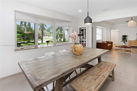 Casa en venta en Hollywood, Florida, 4 dormitorios, 234.95 m2 № 1370676 - foto 19