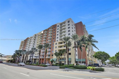 Condominio en venta en Aventura, Florida, 2 dormitorios, 98.57 m2 № 1310859 - foto 29